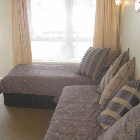 Shortland Court Motel Темза Екстер'єр фото