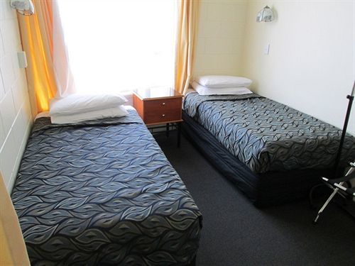 Shortland Court Motel Темза Екстер'єр фото